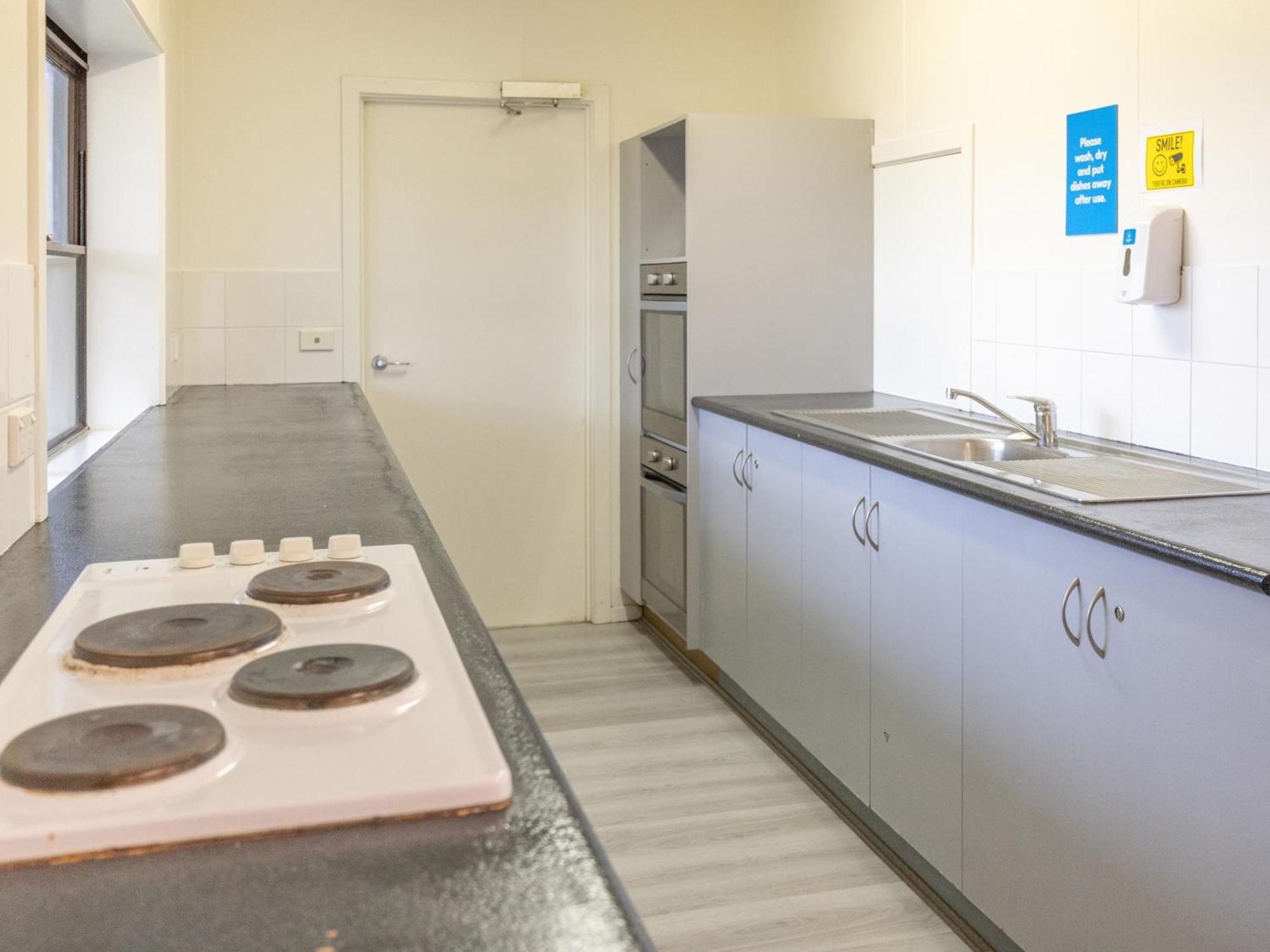 Nrma Warrnambool Riverside Holiday Park エクステリア 写真