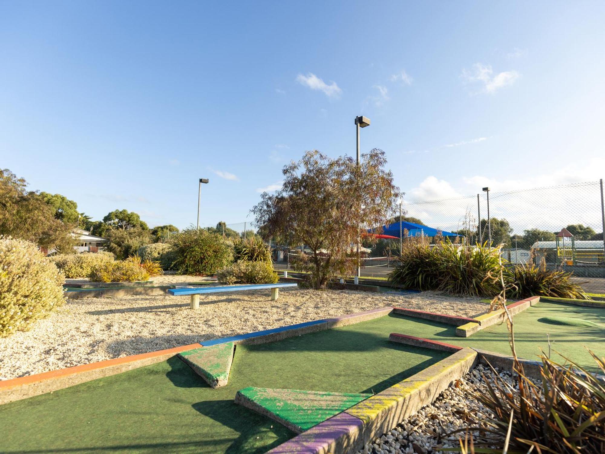 Nrma Warrnambool Riverside Holiday Park エクステリア 写真