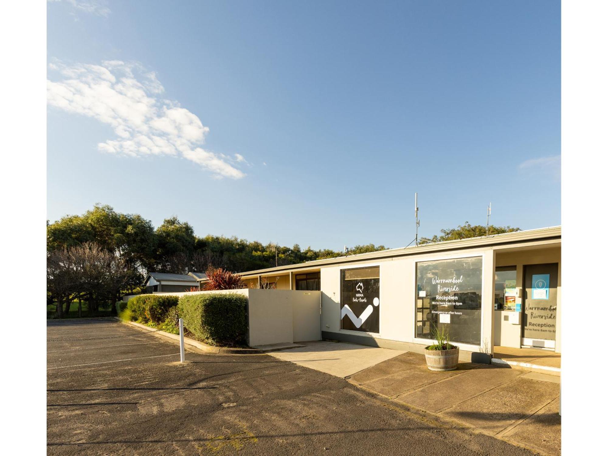 Nrma Warrnambool Riverside Holiday Park エクステリア 写真