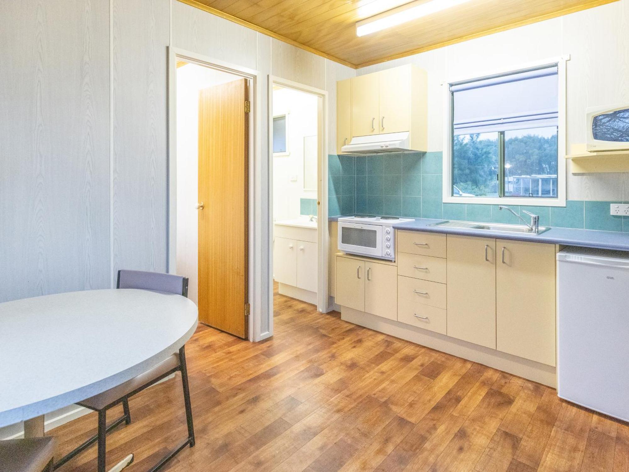Nrma Warrnambool Riverside Holiday Park 部屋 写真