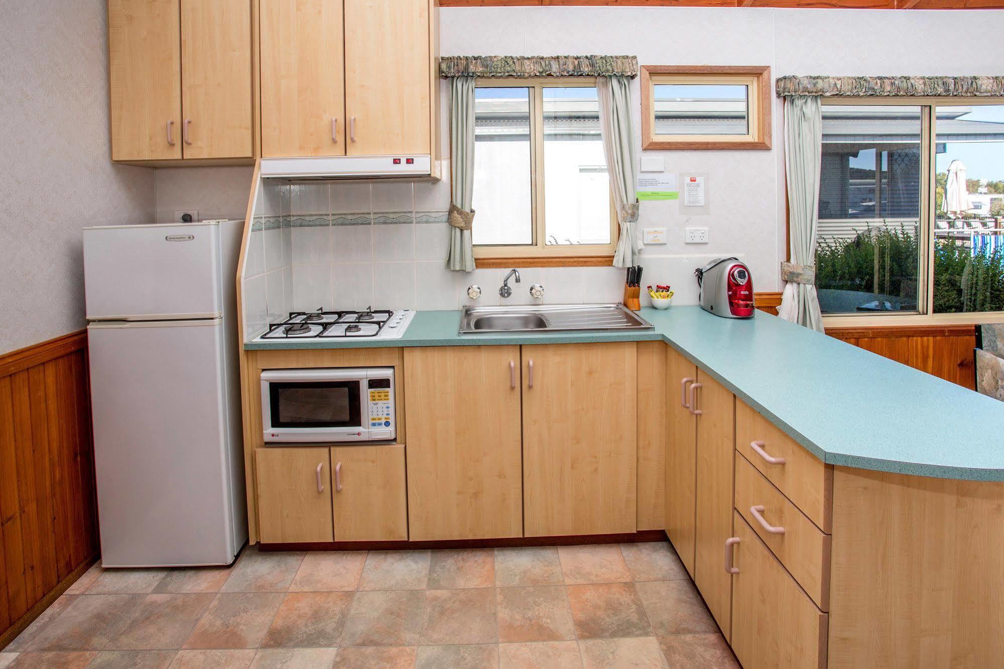 Nrma Warrnambool Riverside Holiday Park エクステリア 写真