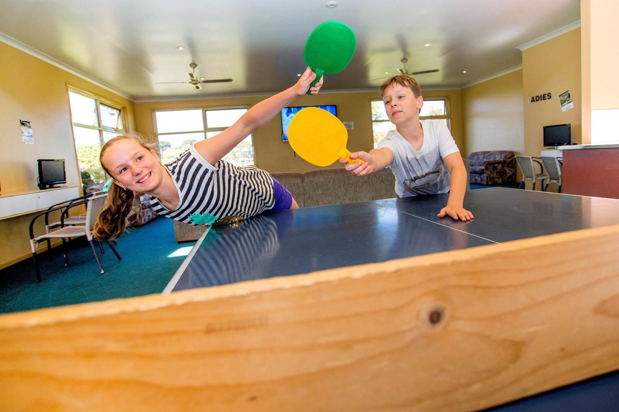 Nrma Warrnambool Riverside Holiday Park エクステリア 写真